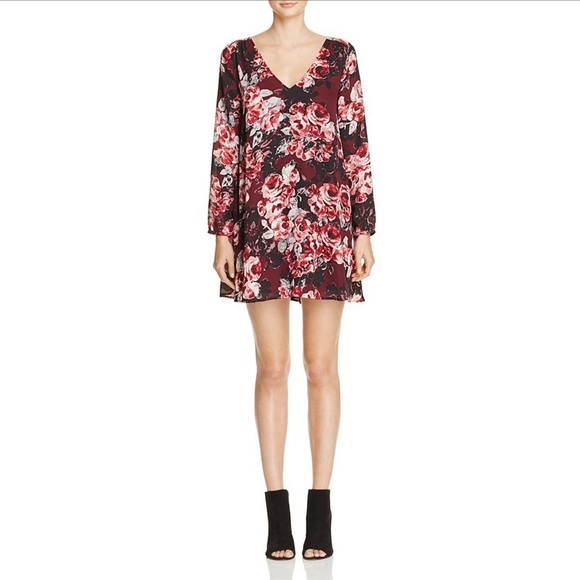 cupcakes & cashmere Dresses & Skirts - CUPCAKES AND CASHMERE Jimmy Floral Print Dress